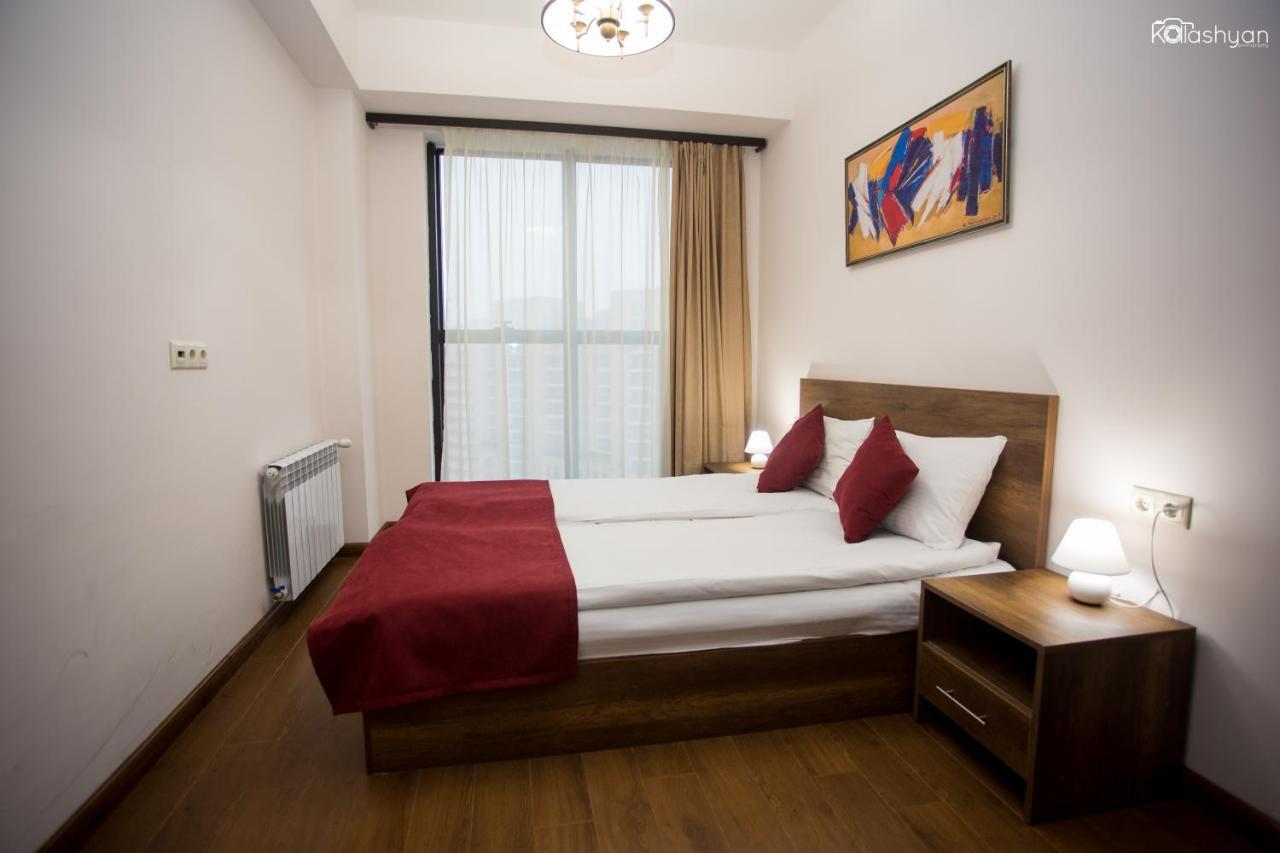 Welcome City Center Apartments Yerevan Bagian luar foto