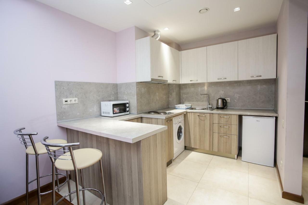 Welcome City Center Apartments Yerevan Bagian luar foto