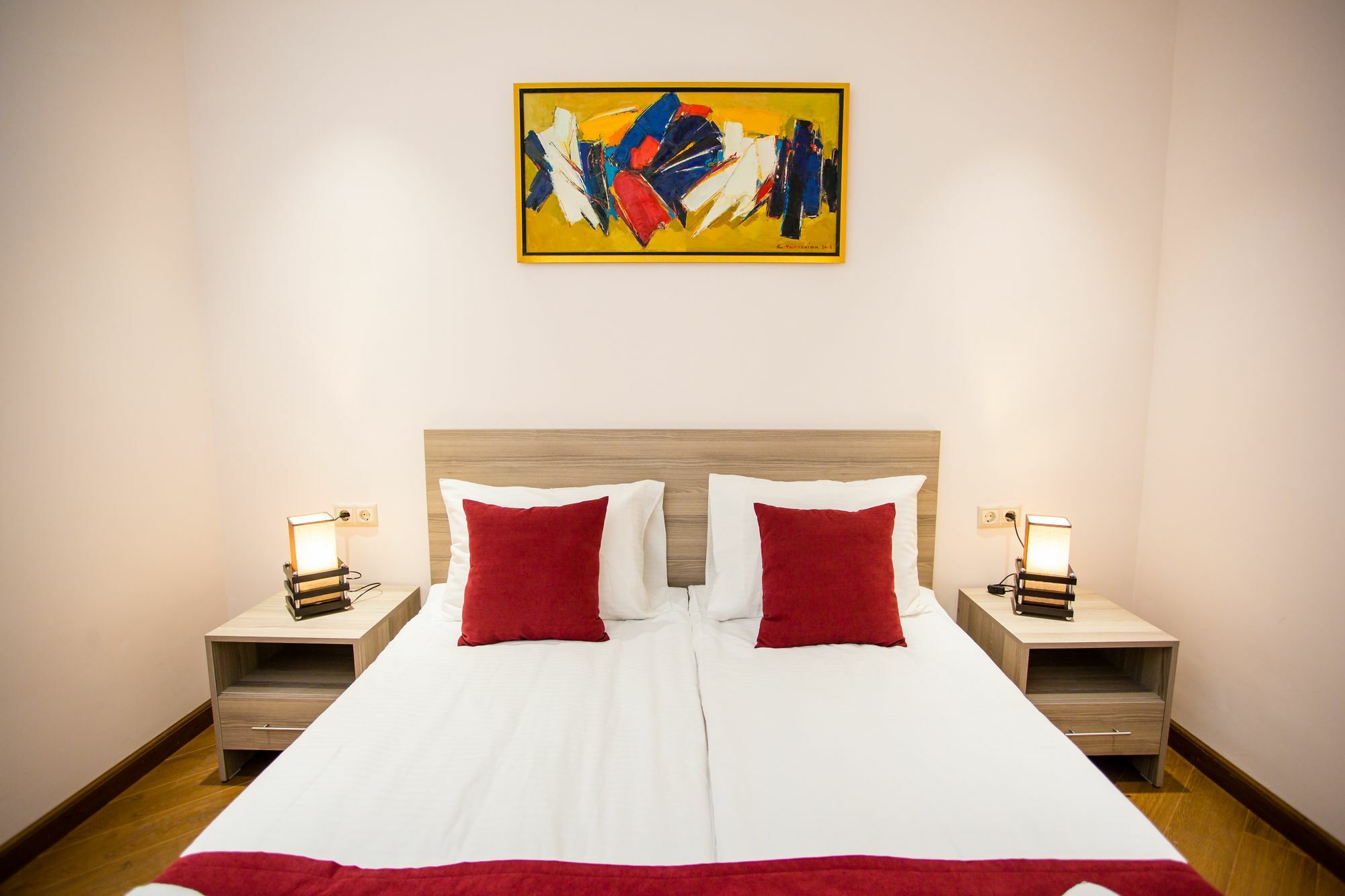Welcome City Center Apartments Yerevan Bagian luar foto