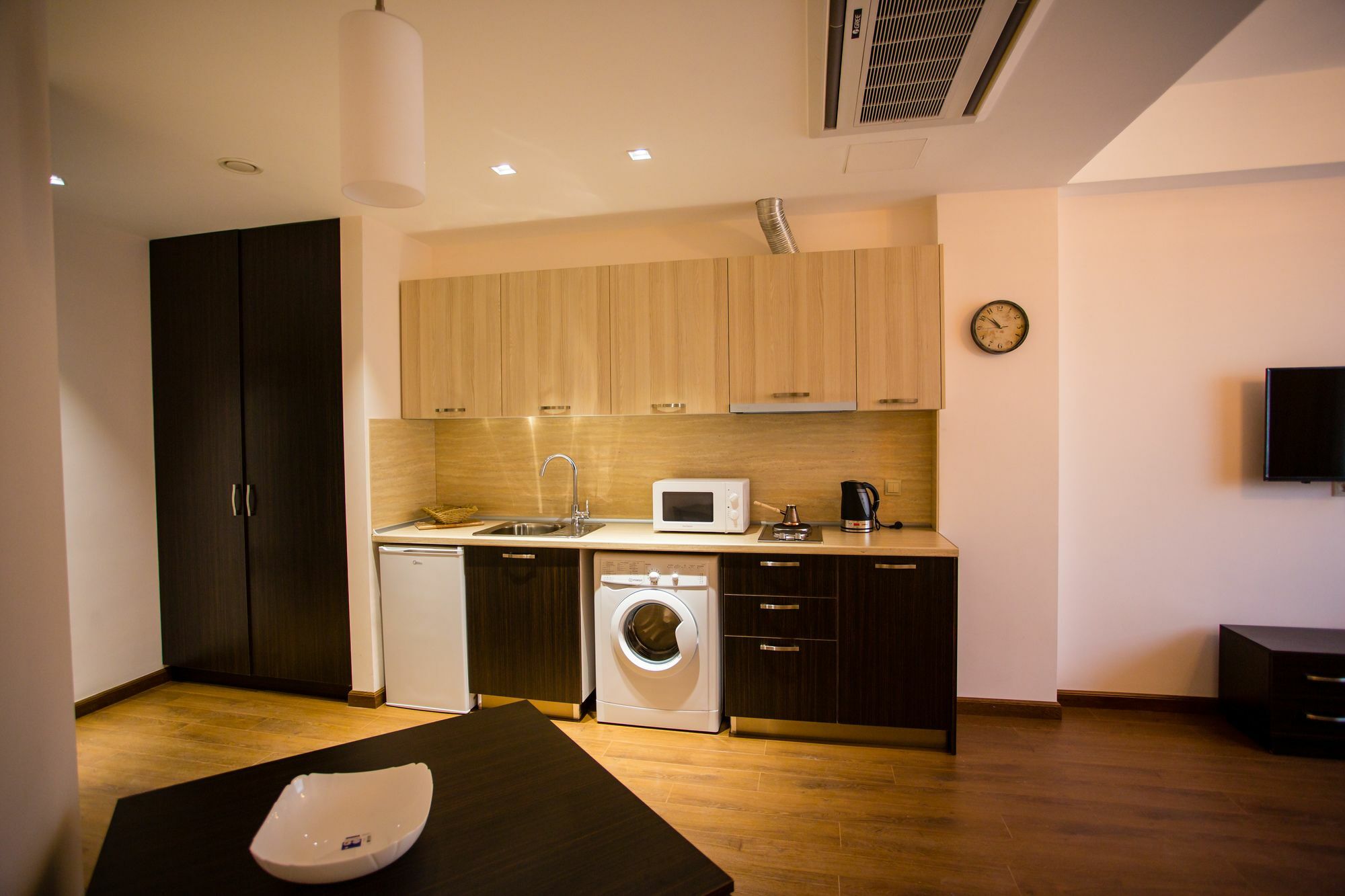 Welcome City Center Apartments Yerevan Bagian luar foto