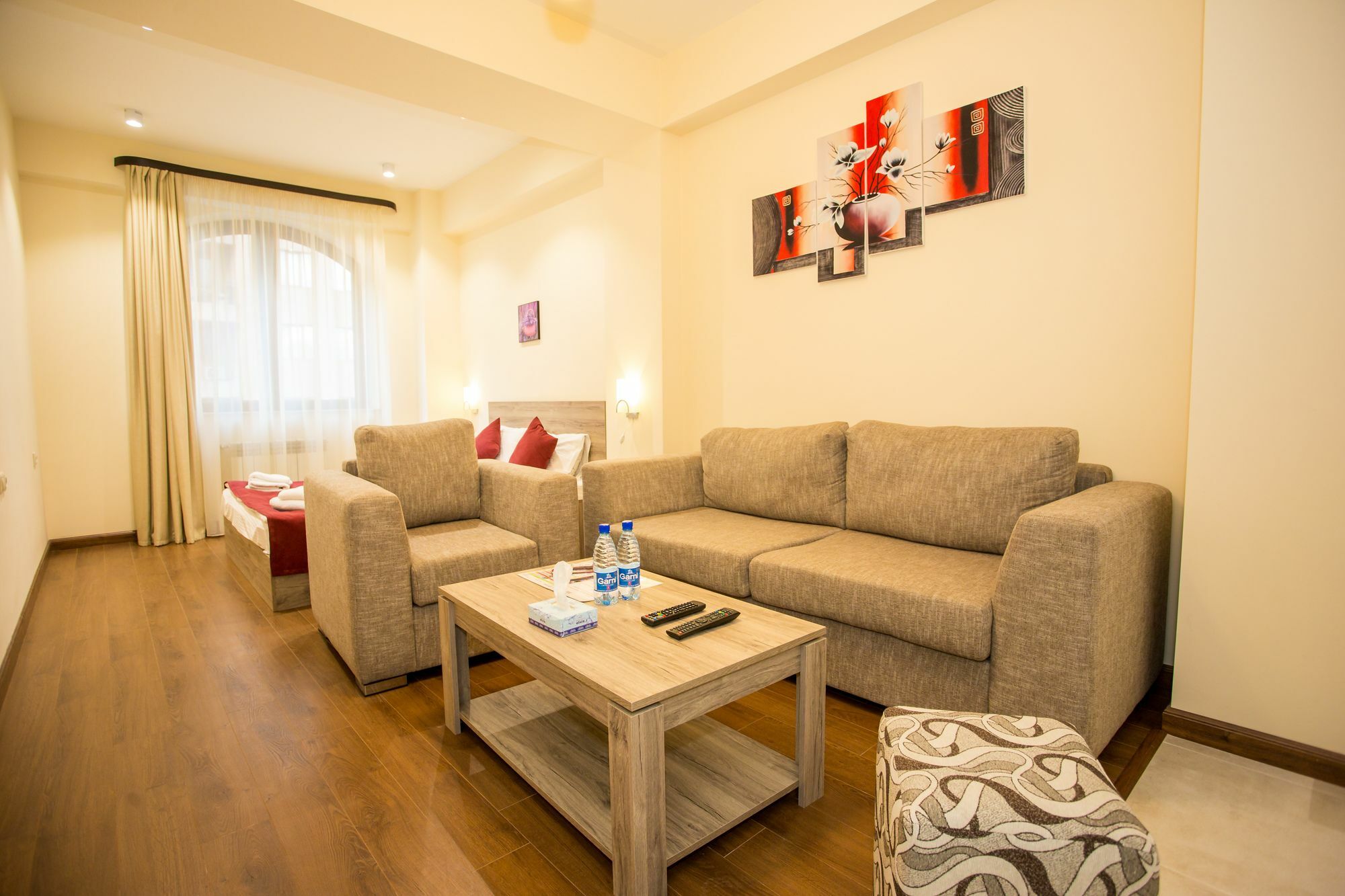 Welcome City Center Apartments Yerevan Bagian luar foto
